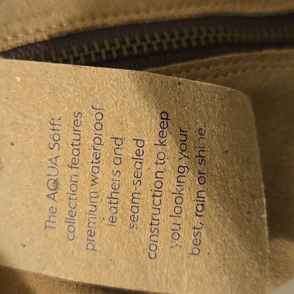 Sofft Sharnell Low Tan Suede Boots - Picture 16 of 17